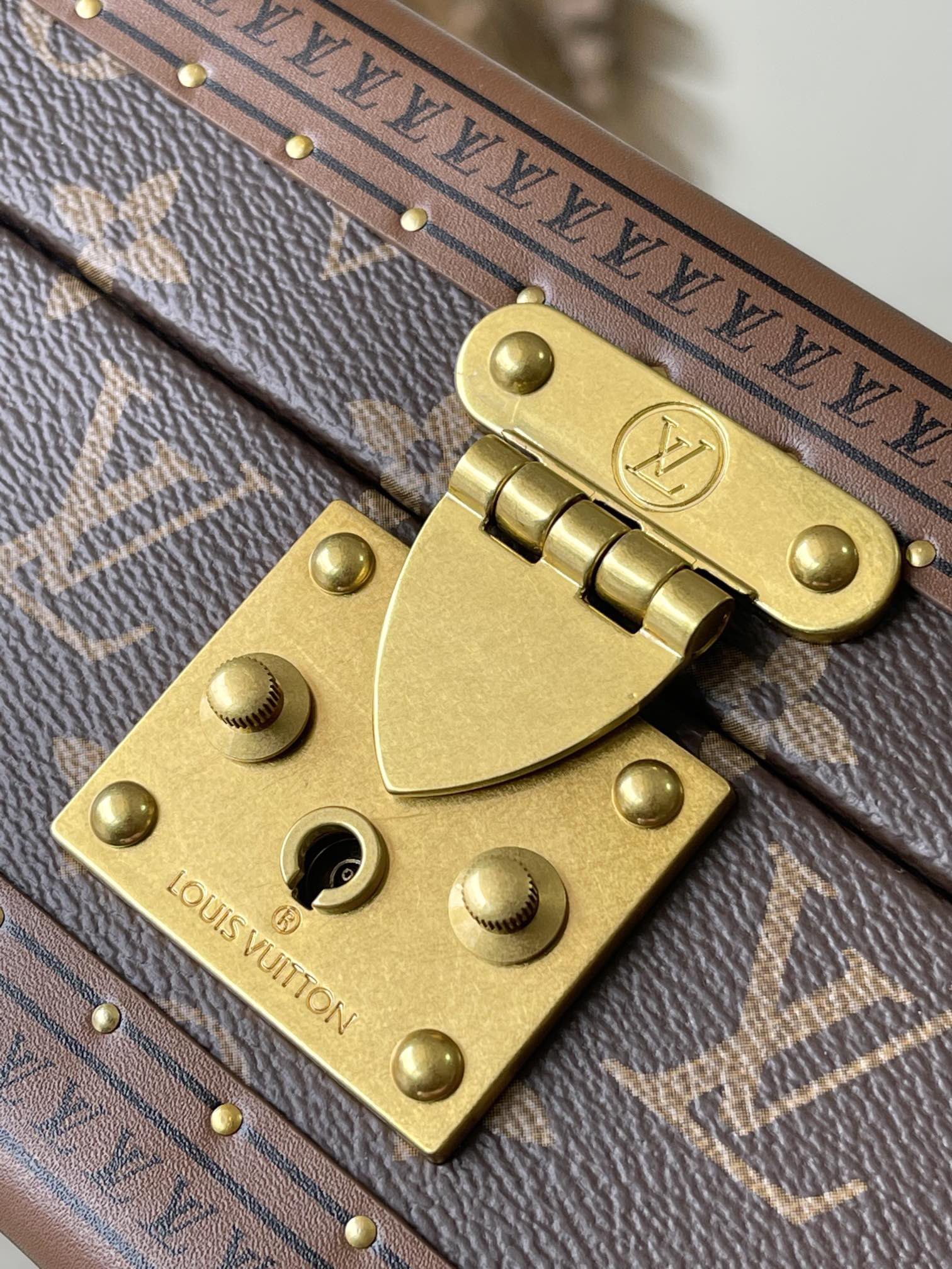 lv0220 Louis Vuitton M20016 Coffret Mont Bag - Image 5