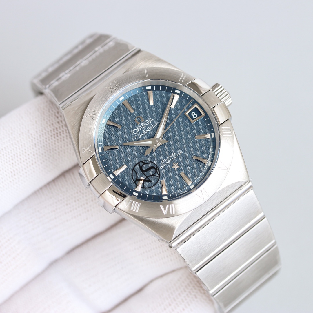 Omega Constellation 38mm Black / Gold - watch1877 - Image 5
