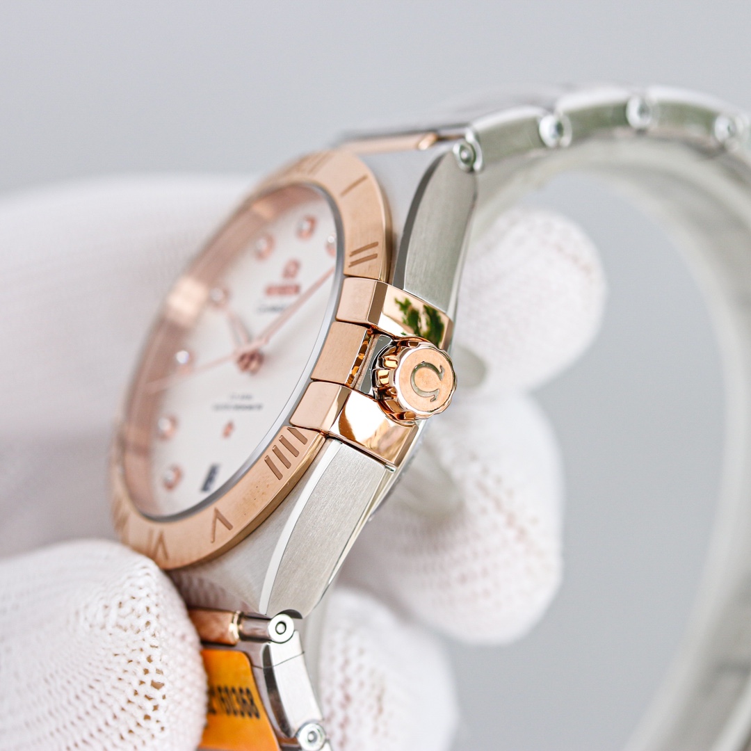 Omega Constellation 39mm Black / Gold - watch1934 - Image 5